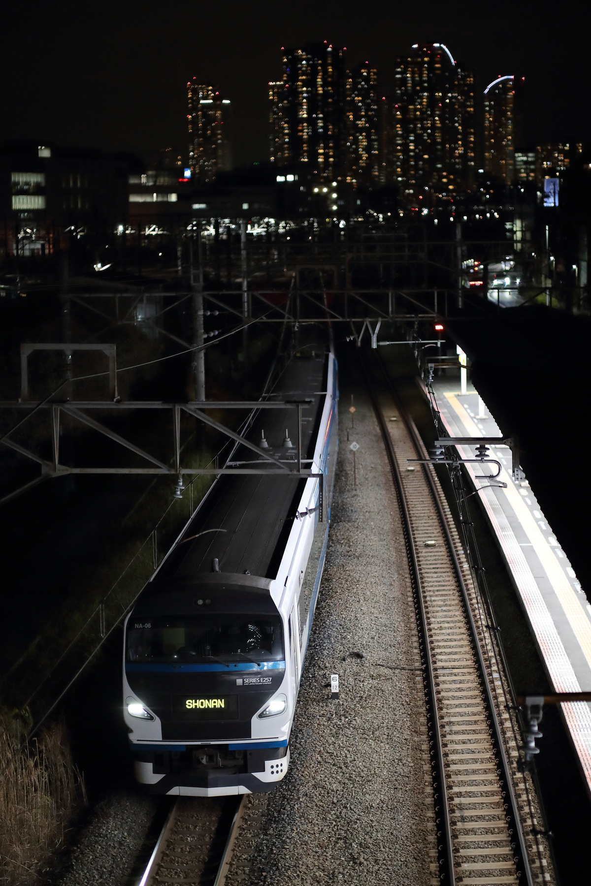 JR東日本  E257系 