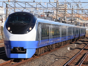 JR東日本E657系カツK1編成を馬橋駅で撮影した画像