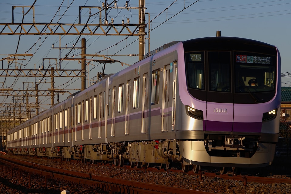 メトロ18000系18118F<br class="br-sp" />(18118編成)の写真