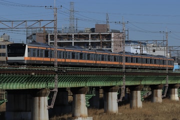 JR東日本E233系トタ青665編成を立川～日野間で撮影した画像