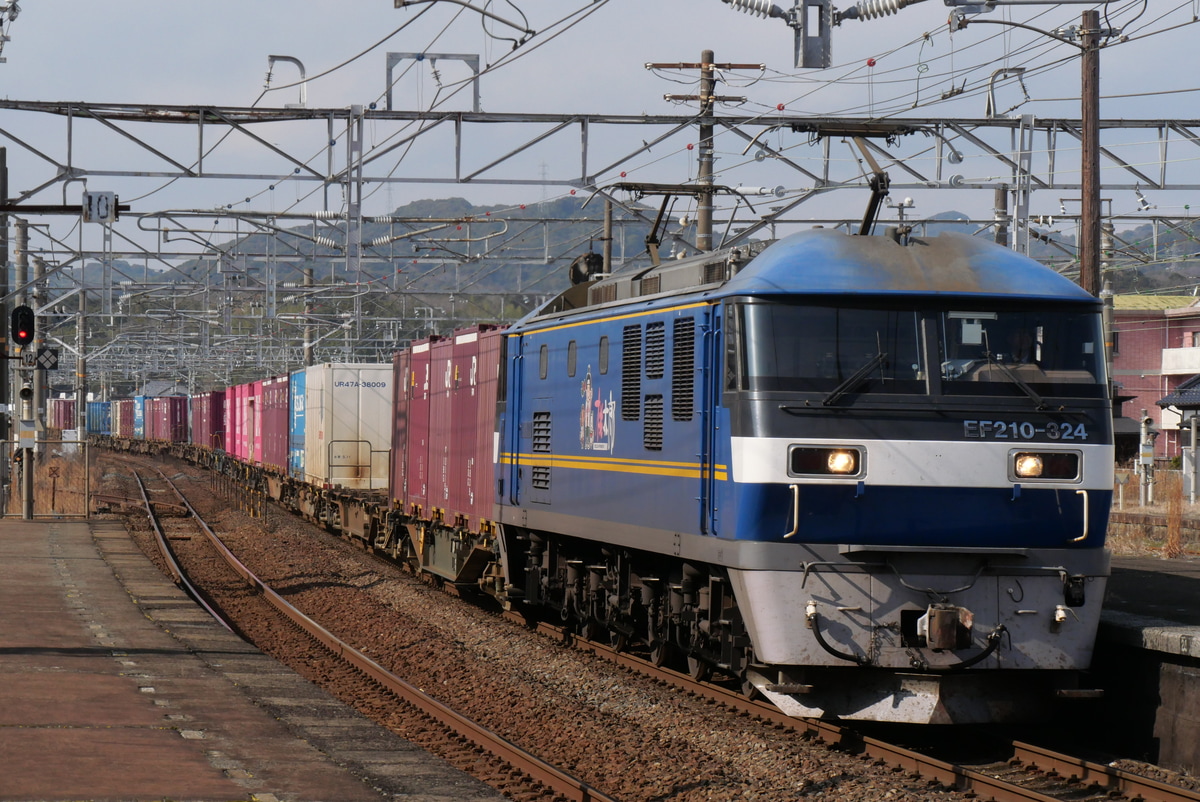 JR貨物 吹田機関区 EF210 324