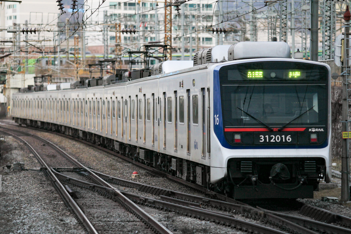 韓国鉄道公社  311000系 312B16F