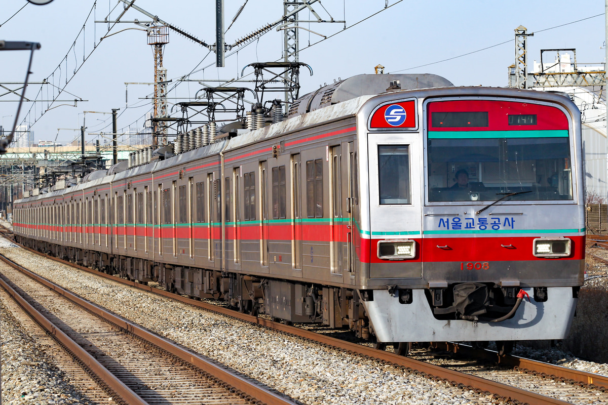 Seoul Metro 君子車両事業所 1000系 108F