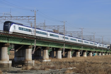 JR東日本E353系モトS103編成を立川～日野間で撮影した画像