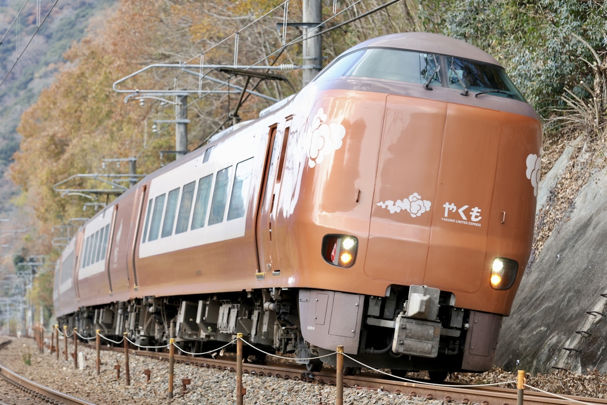 JR西日本 後藤総合車両所出雲支所 273系 Y8編成