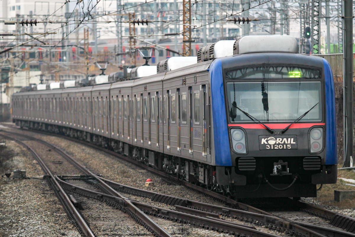 韓国鉄道公社 九老車両事業所 311000系 312B15F