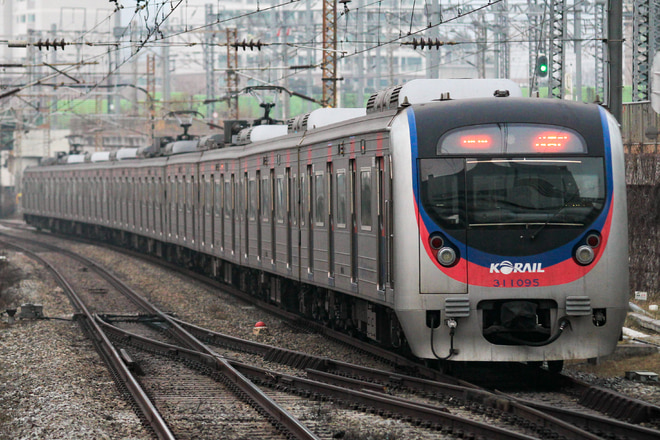 byスプみ下ンし