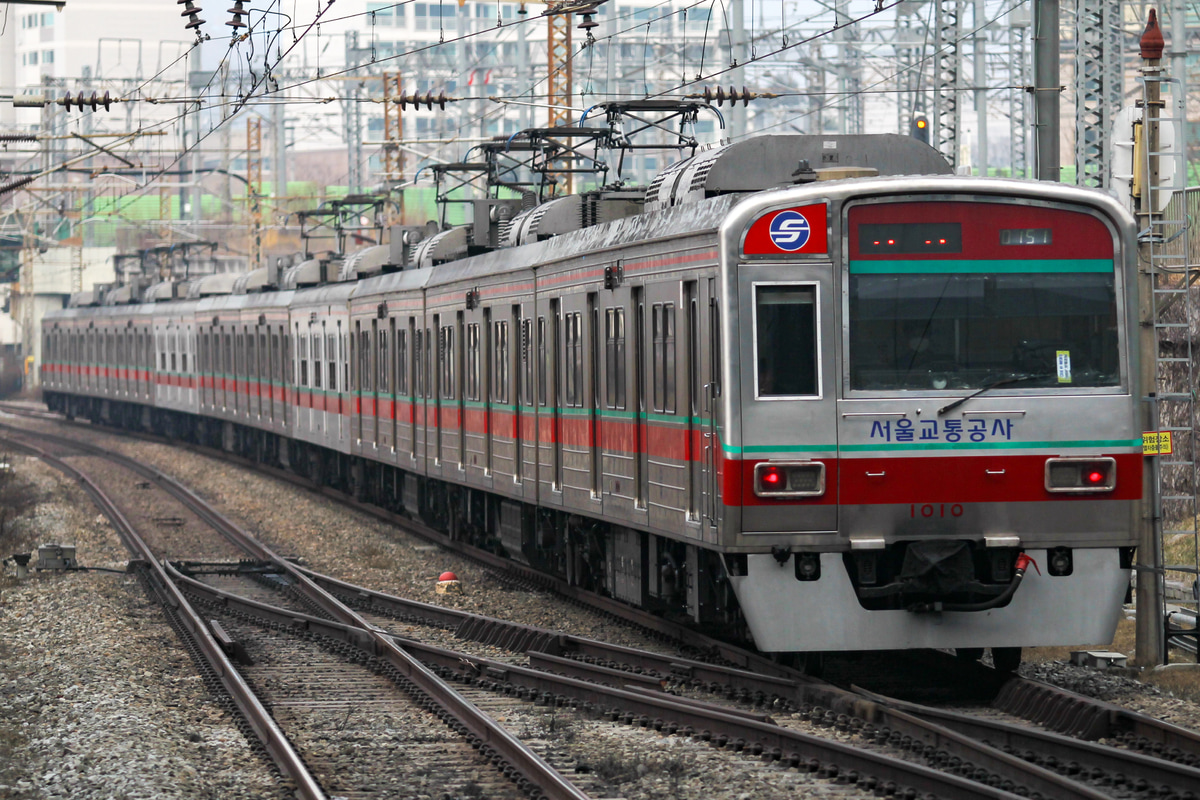 Seoul Metro 君子車両事業所 1000系 110F