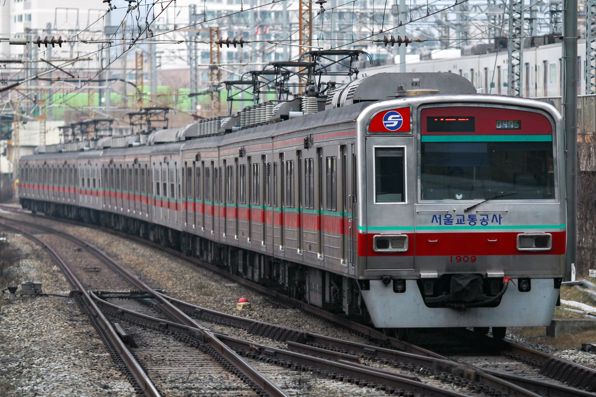 Seoul Metro 君子車両事業所 1000系 109F
