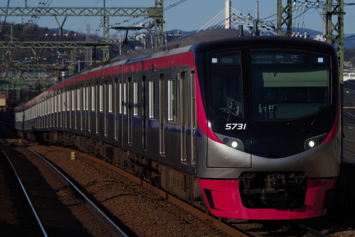 京王電鉄 若葉台検車区 5000系 5731編成