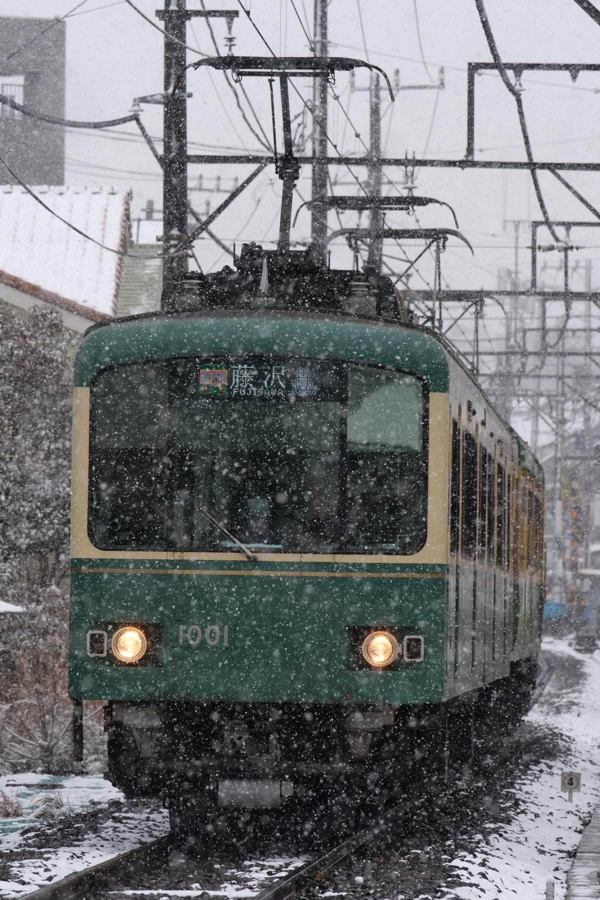 江ノ島電鉄 極楽寺検車区 1000形 1001F