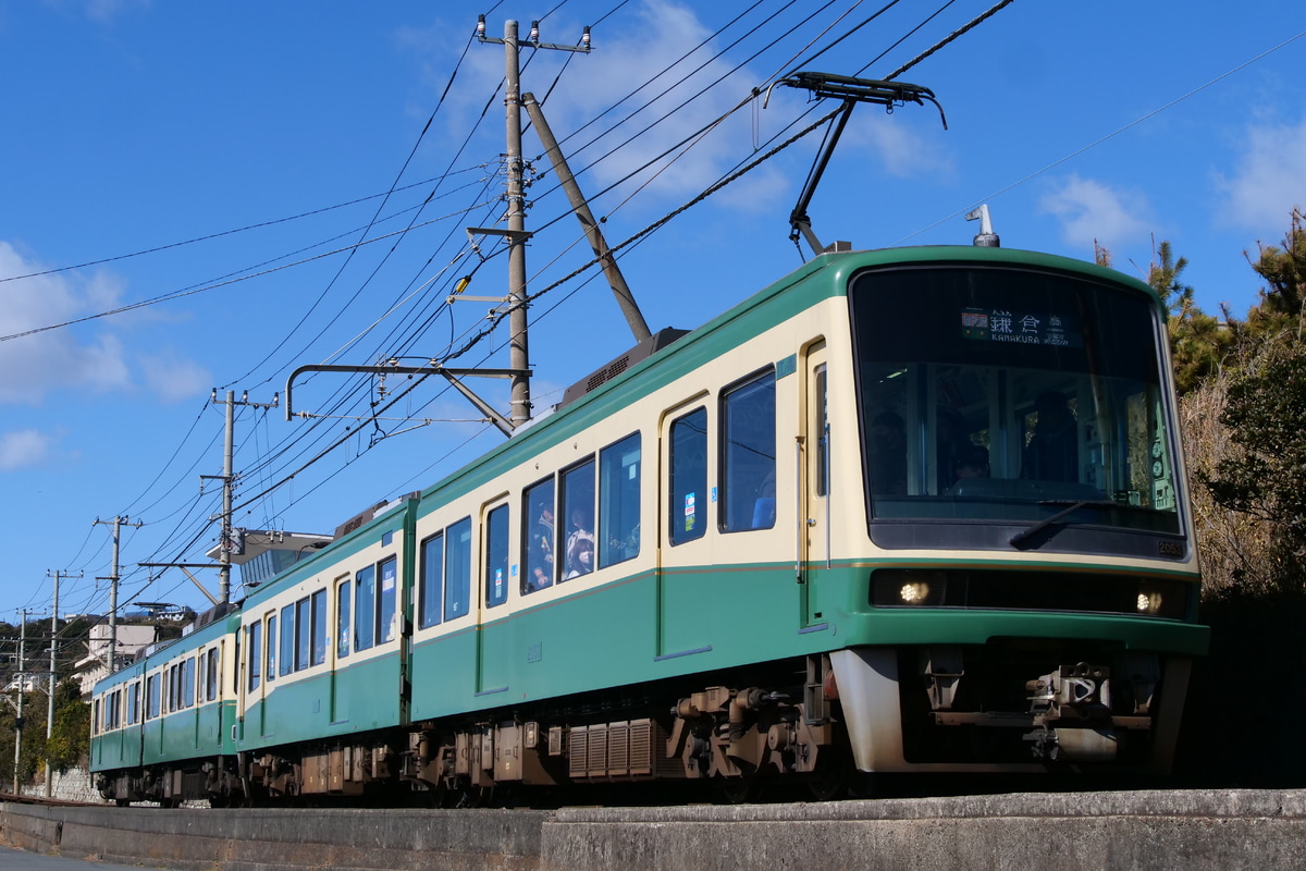 江ノ島電鉄 極楽寺検車区 2000形 2003F