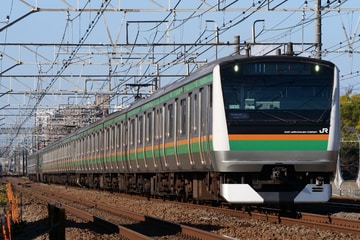 JR東日本E233系ヤマU223編成を藤沢～辻堂間で撮影した画像