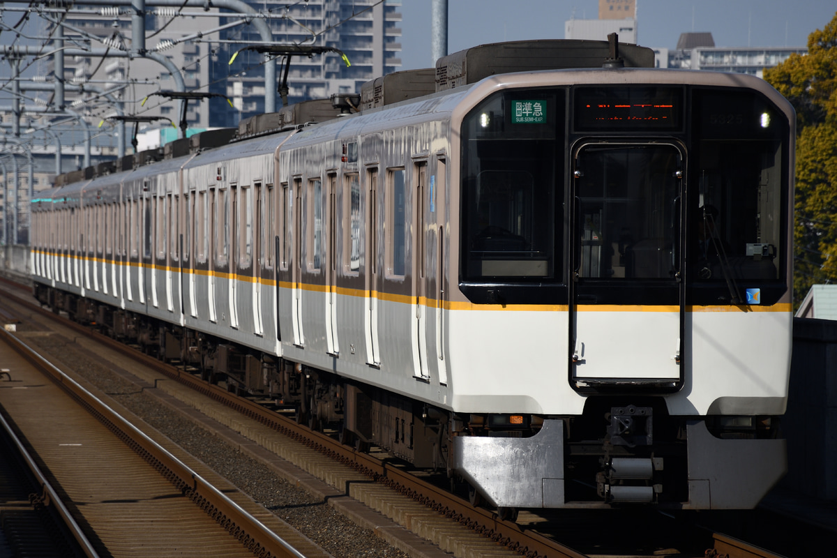 近畿日本鉄道 西大寺検車区 5820系 DH25