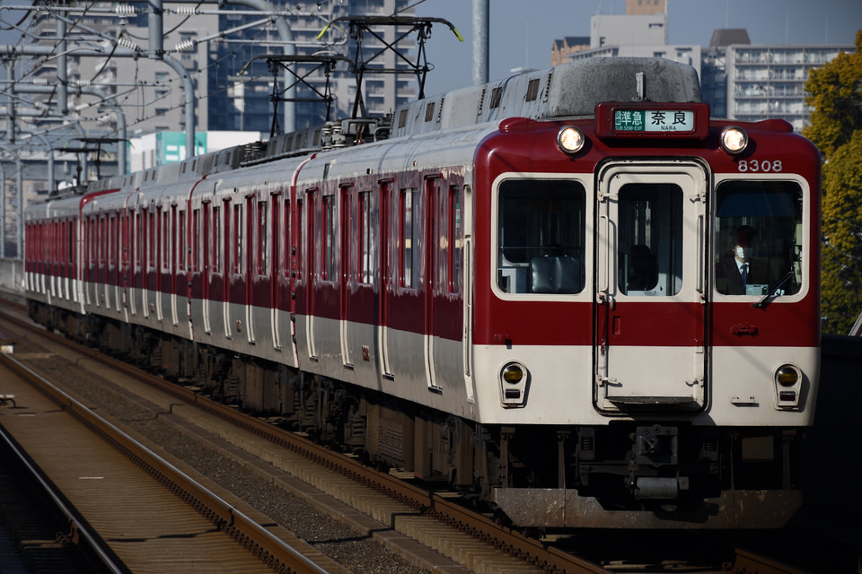 近鉄8400系L08の写真