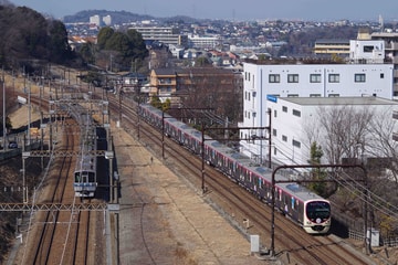  系 京王永山〜若葉台間付近