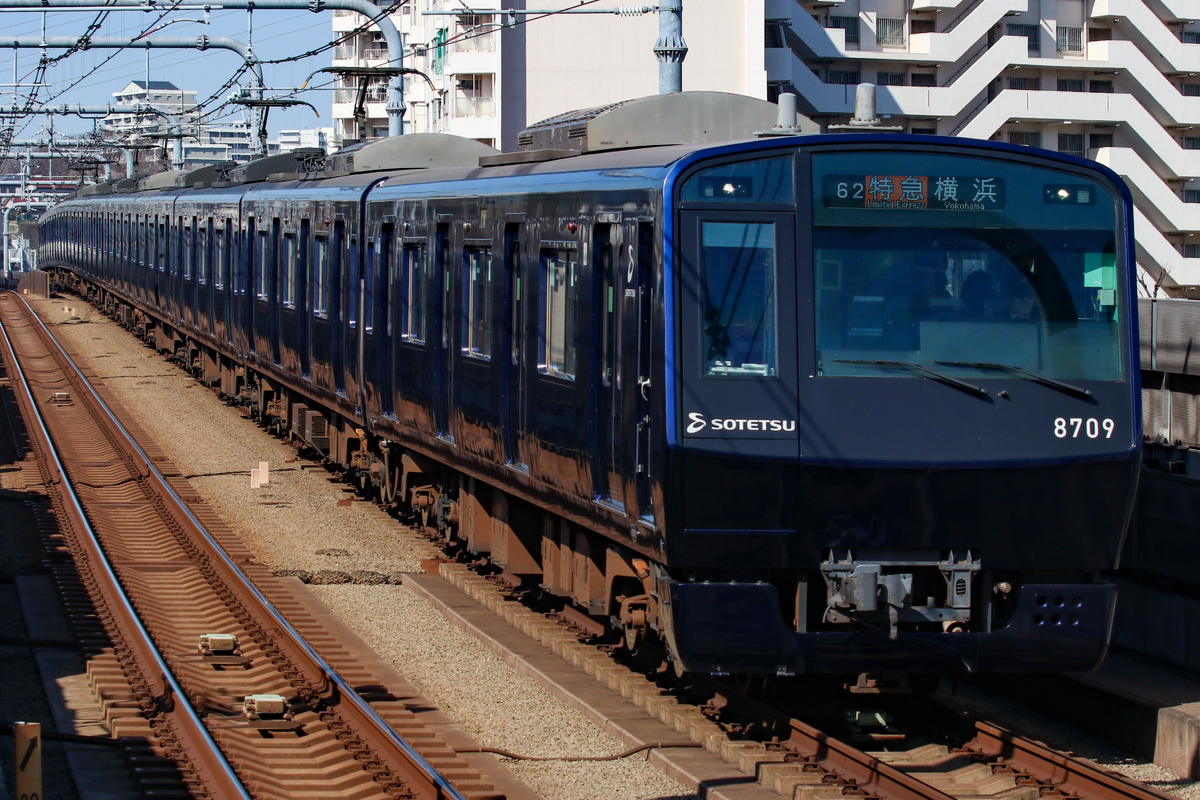 相模鉄道 かしわ台車両センター 8000系 8709×10