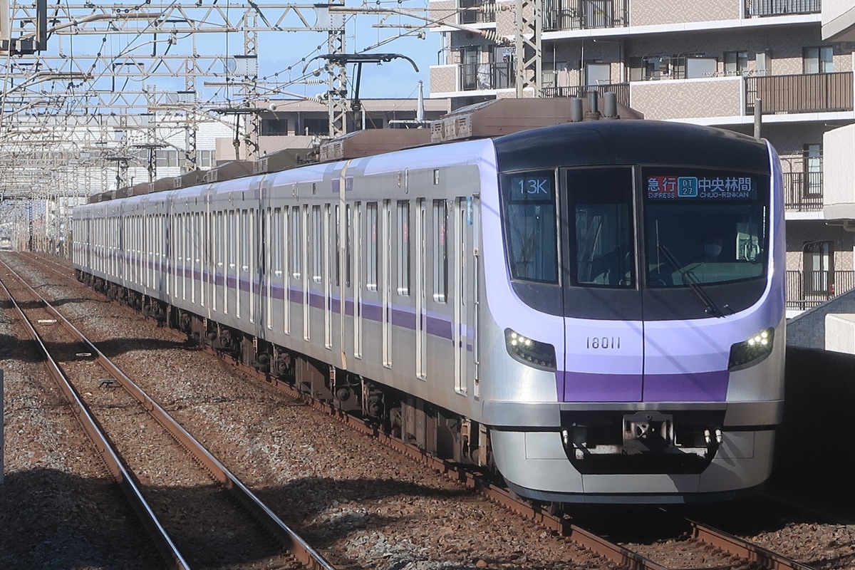 東京メトロ  18000系 18111F