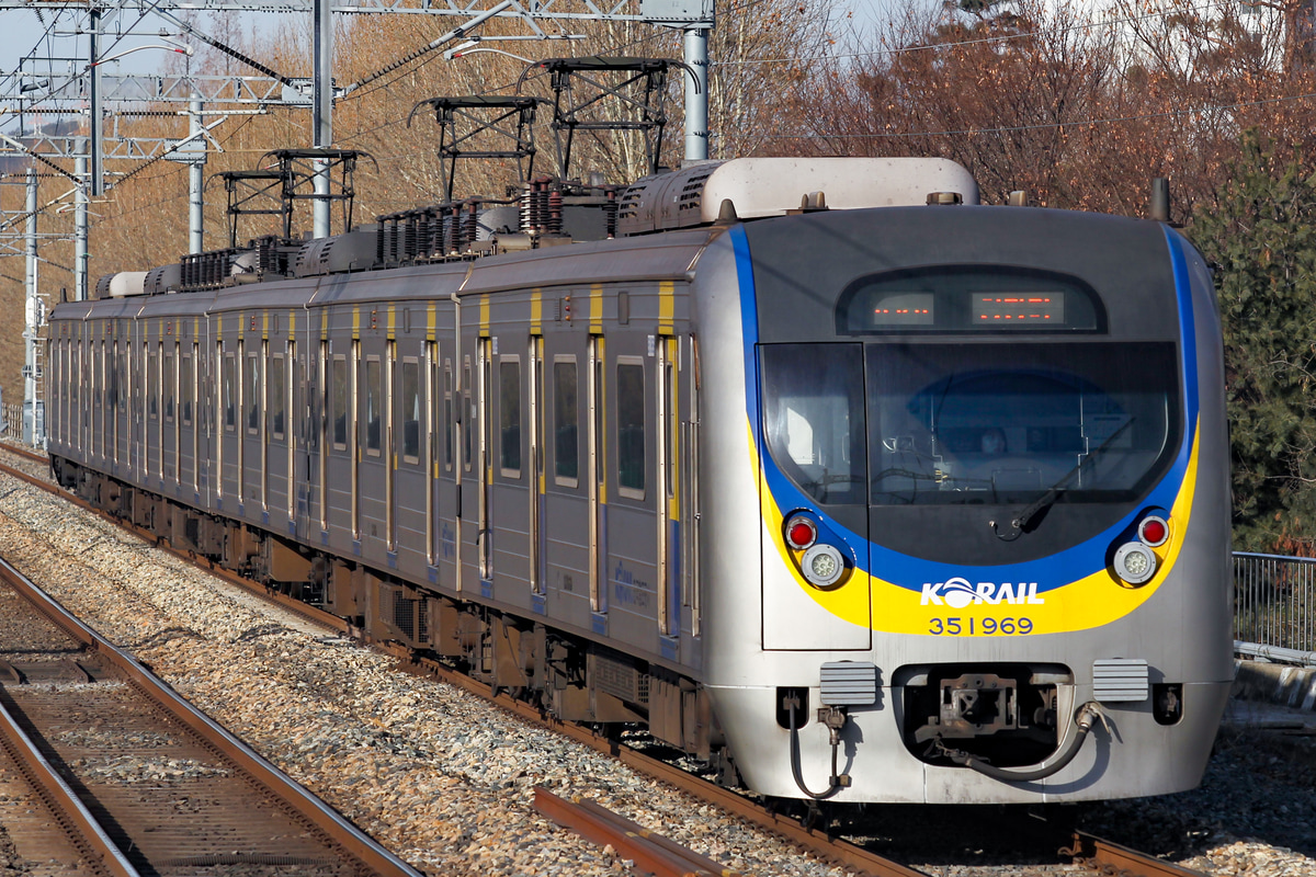 韓国鉄道公社 盆唐車両事業所 351000系 351×68F