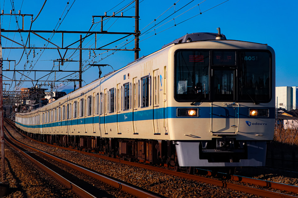 小田急8000形8051×4<br class="br-sp" />(8051F)(8051編成)の写真