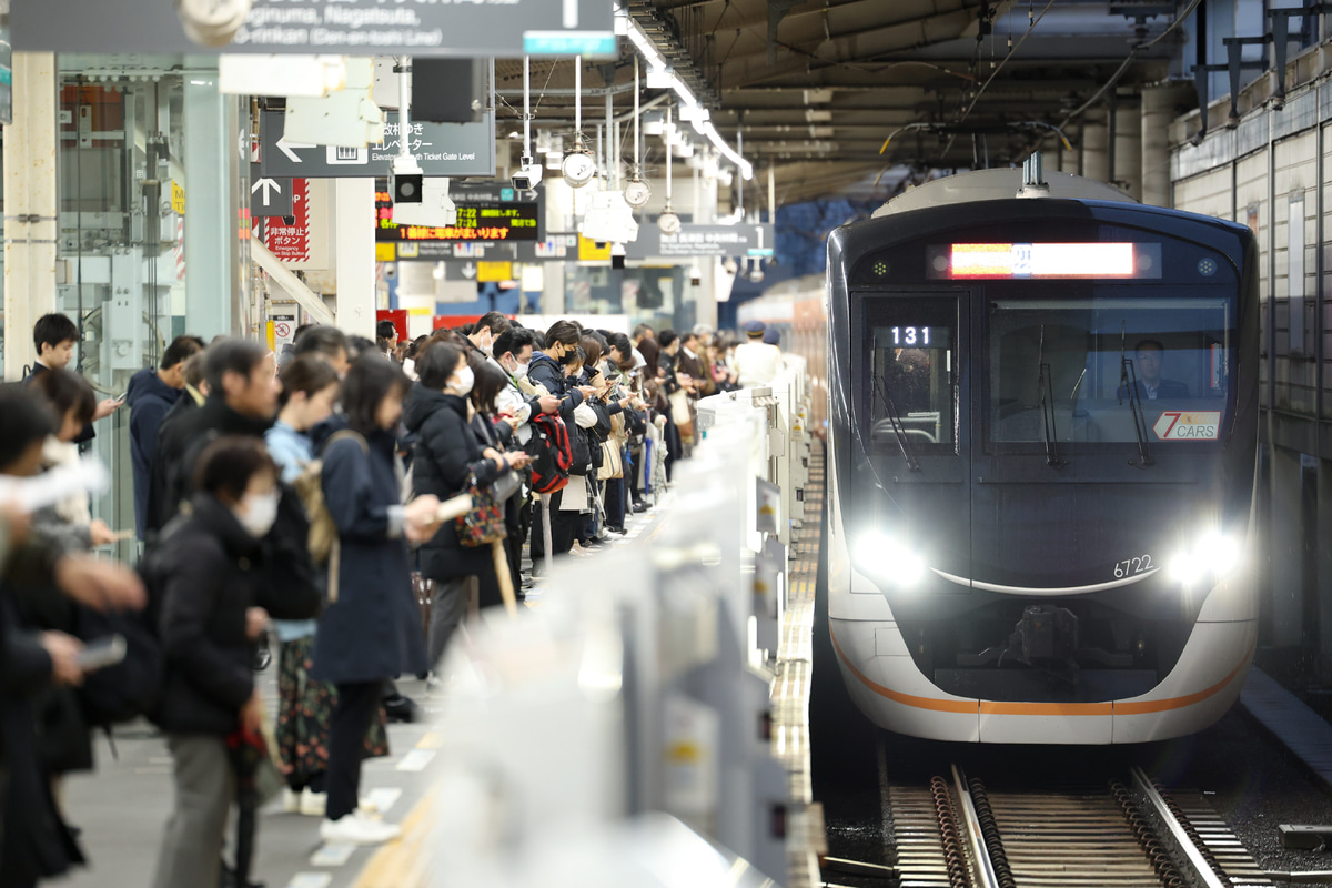 東急電鉄  6020系 6122F