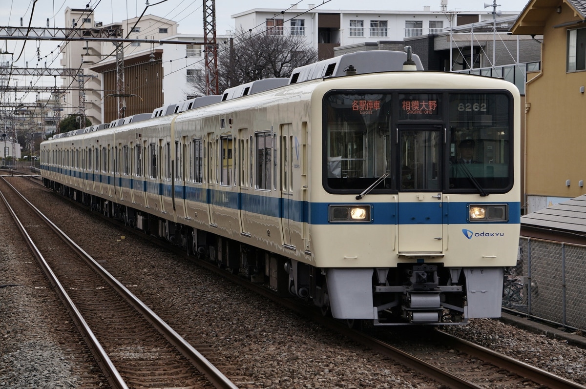 小田急電鉄  8000系 8262f