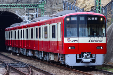  系 京急富岡駅付近