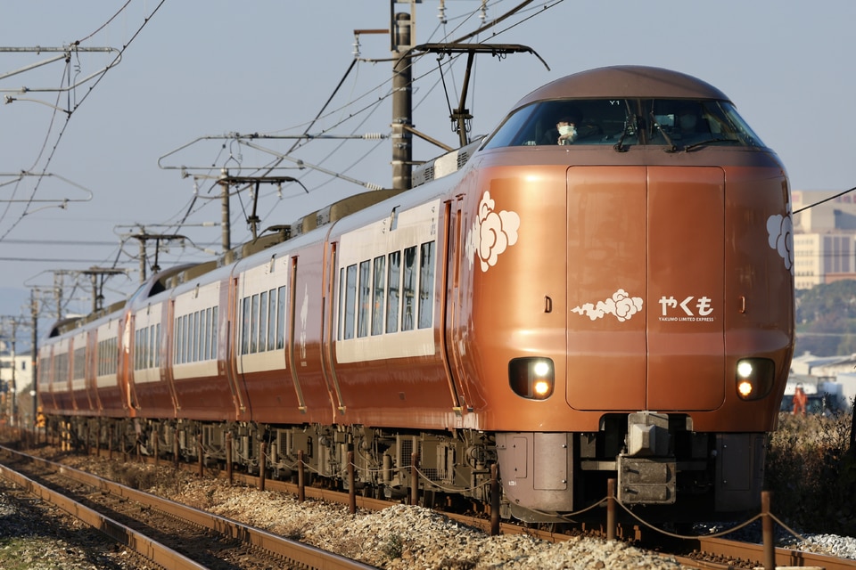 JR西273系Y1編成の写真