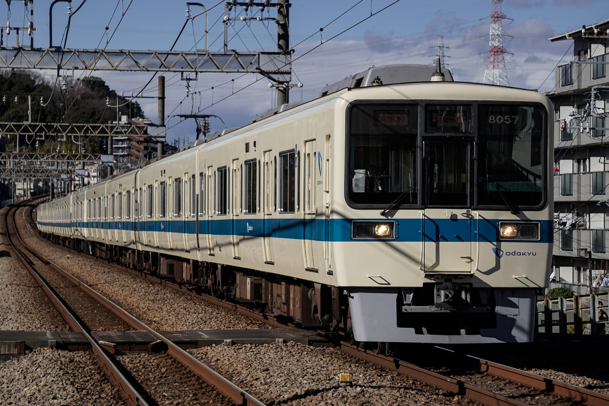 小田急電鉄  8000形 