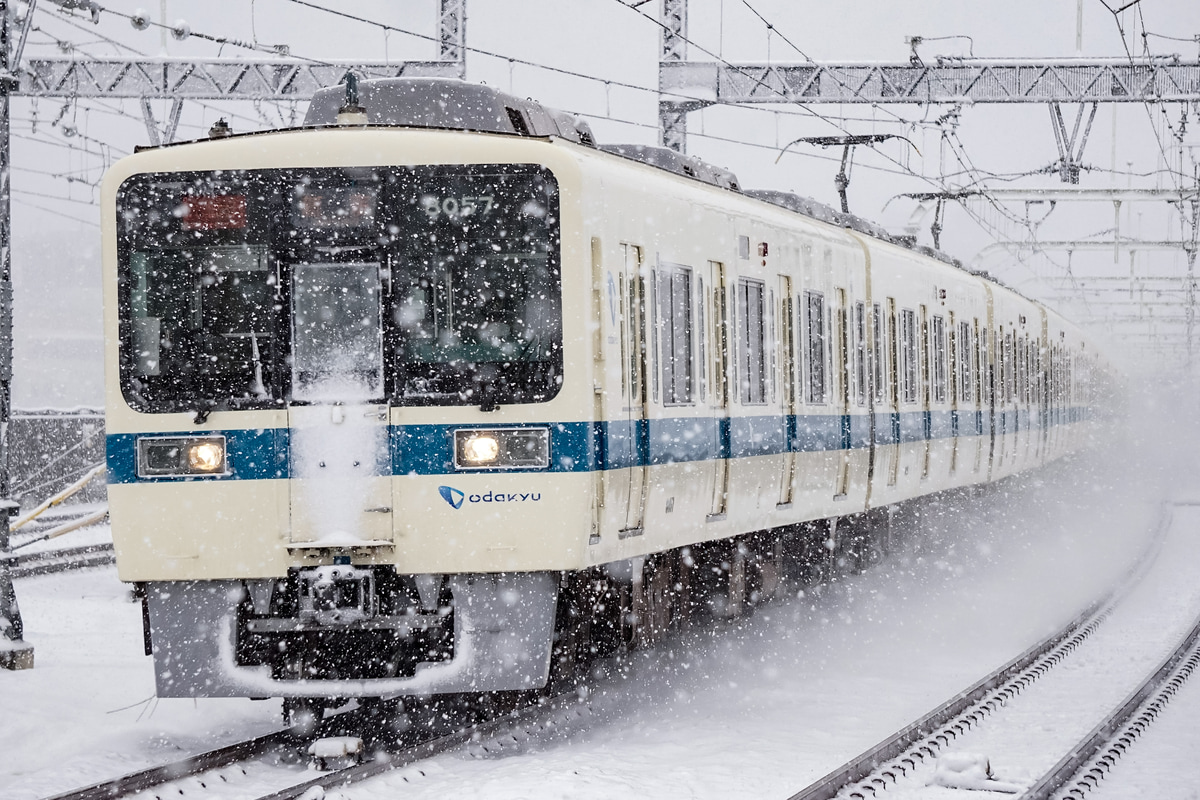 小田急電鉄  8000形 