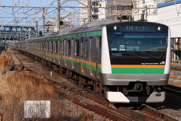 JR東日本E233系ヤマU235編成を藤沢駅で撮影した画像