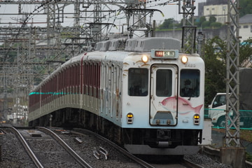 by高　速　進　行