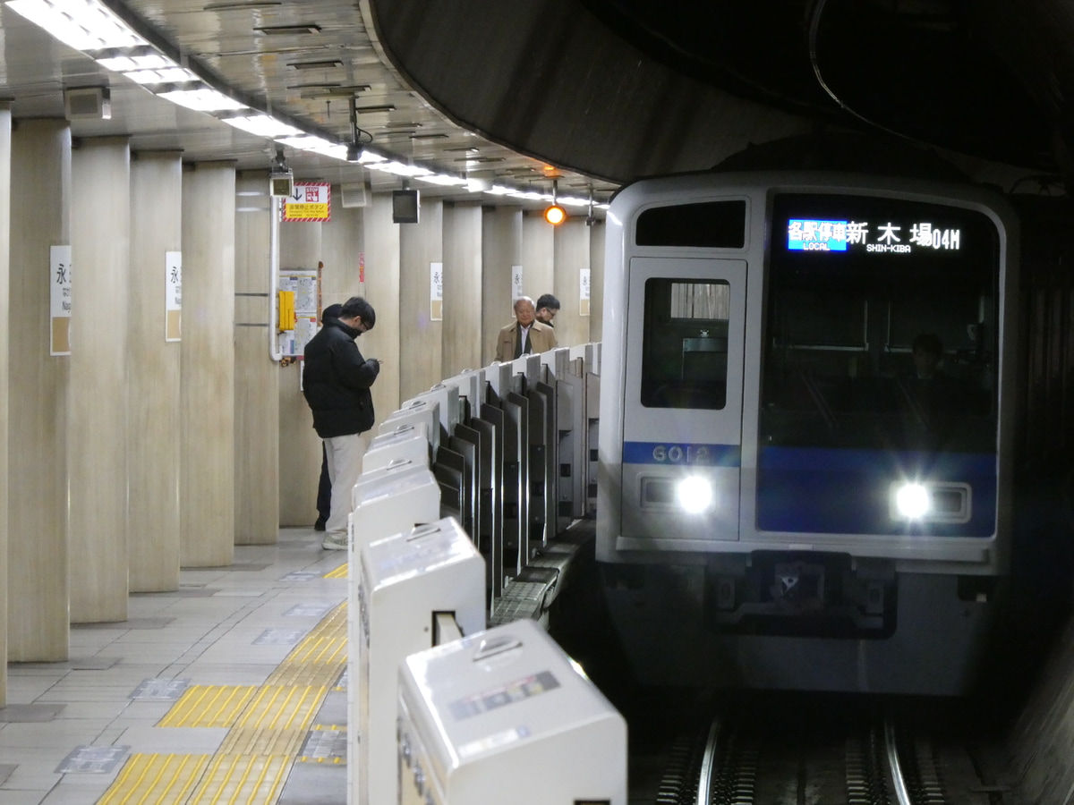 西武鉄道 小手指車両管理所 6000系 6112F