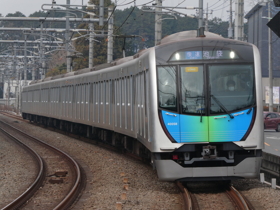 西武40000系40158F<br class="br-sp" />(40158編成)の写真