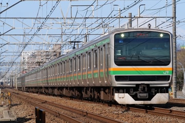 JR東日本E231系ヤマU64編成を藤沢～辻堂間で撮影した画像