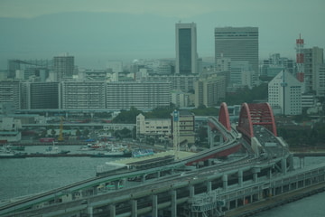 by高　速　進　行