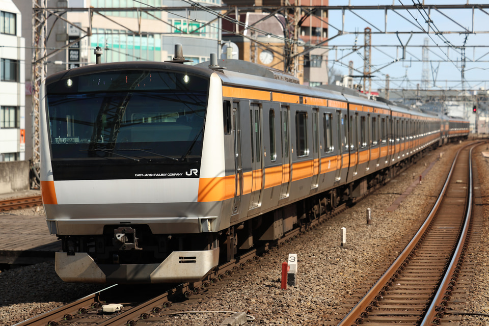 JR東E233系トタT16編成<br class="br-sp" />(T16編成)の写真