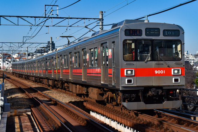 byみどりの電車