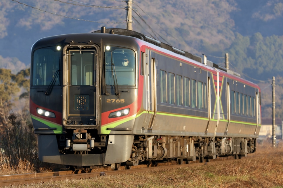 JR四2700系2765の写真