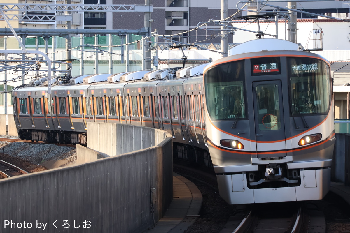 JR西日本 吹田総合車両所森ノ宮支所 323系 LS22編成