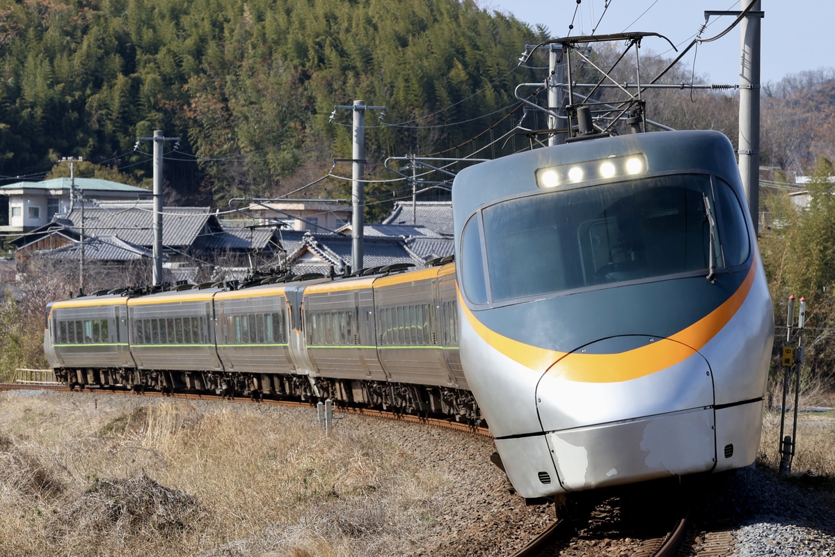 JR四国 松山運転所 8000系 L5編成