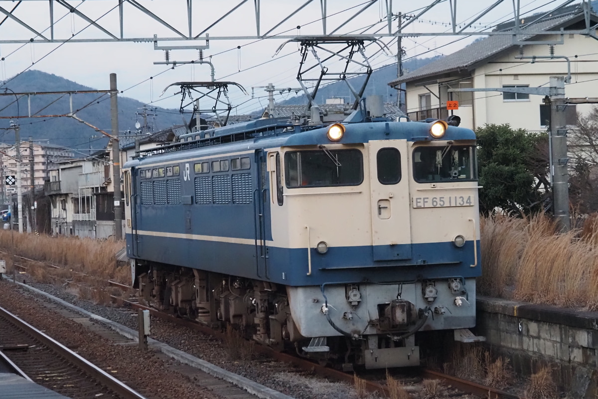 JR西日本  EF65 1134