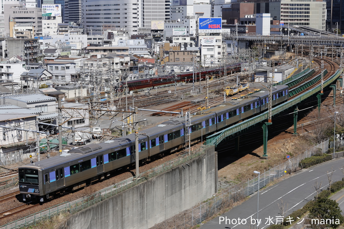 名古屋臨海高速鉄道 潮凪車庫 1000形 05編成