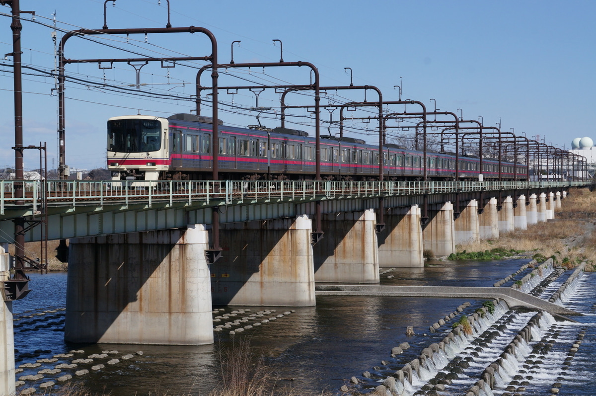 京王電鉄  8000系 8723f