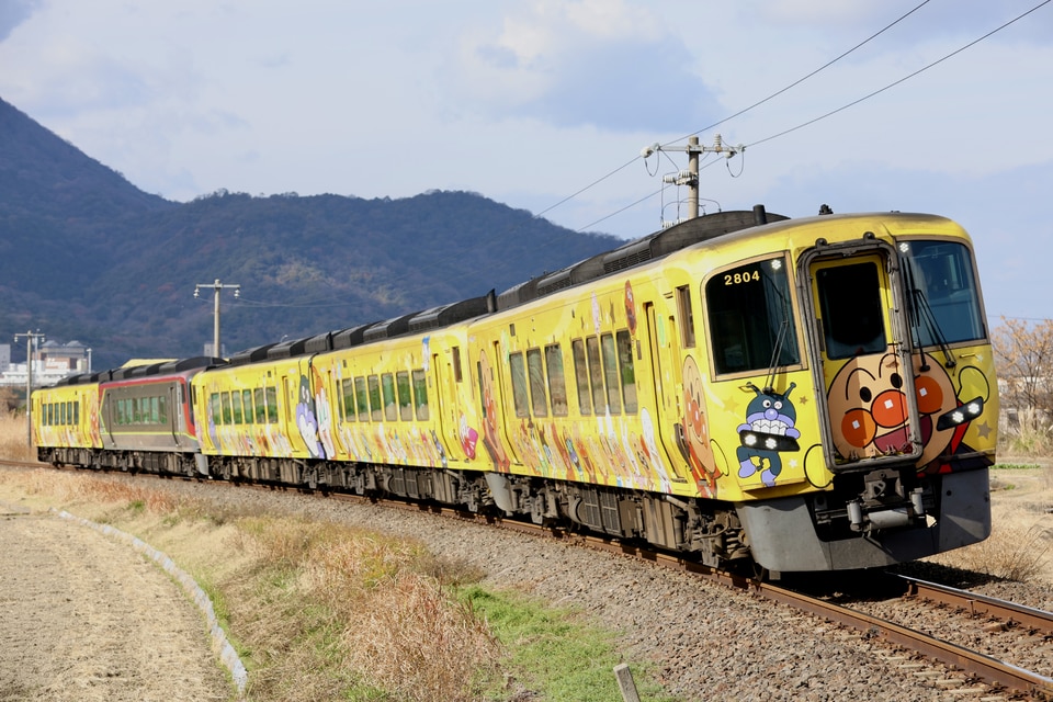 JR四2700系2804の写真