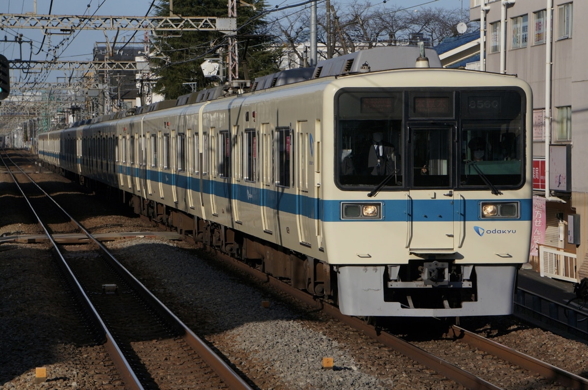小田急電鉄  8000系 8260f