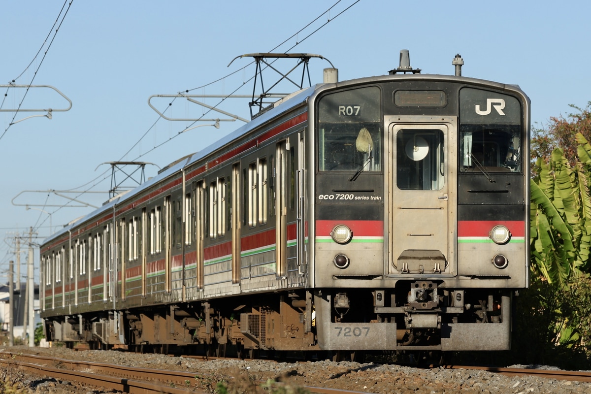 JR四国 高松運転所 7200系 R07編成