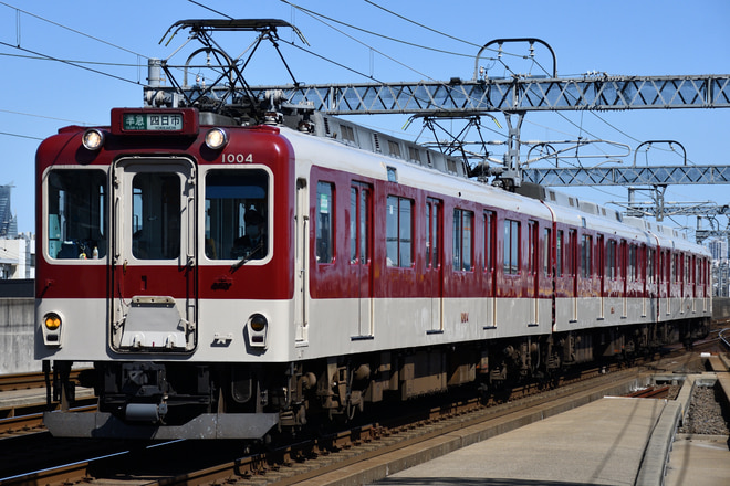 明星検車区1000系T04を近鉄八田駅で撮影した写真
