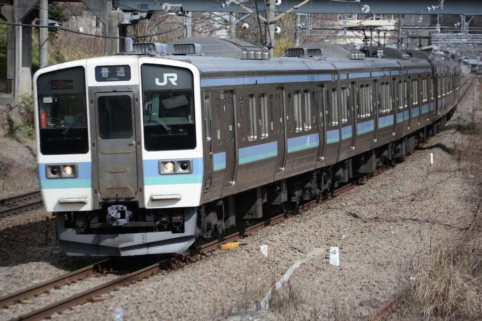 JR東211系ナノN604編成<br class="br-sp" />(ナノN604)の写真