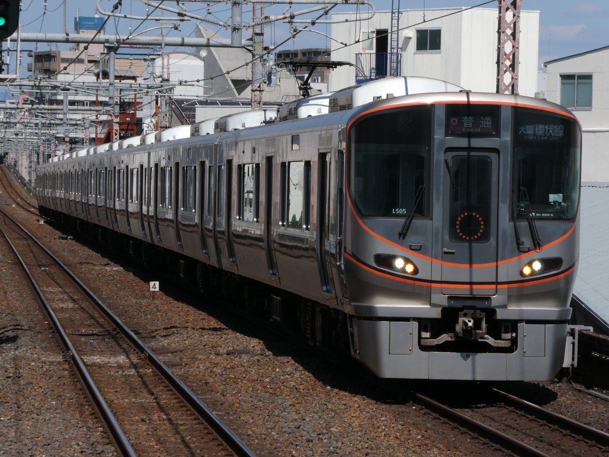 JR西日本 森之宮検車場 323系 LS05編成